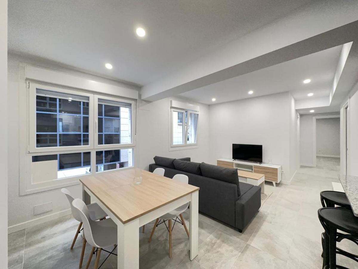 1 Piso 2 Habitaciones Centro Al Lado De Principe - Homeygalicia Vigo Kültér fotó